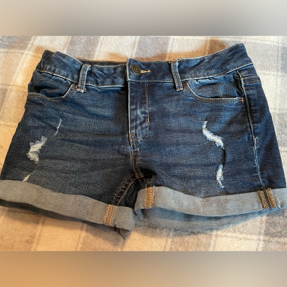 SO girls size 12 jean shorts
